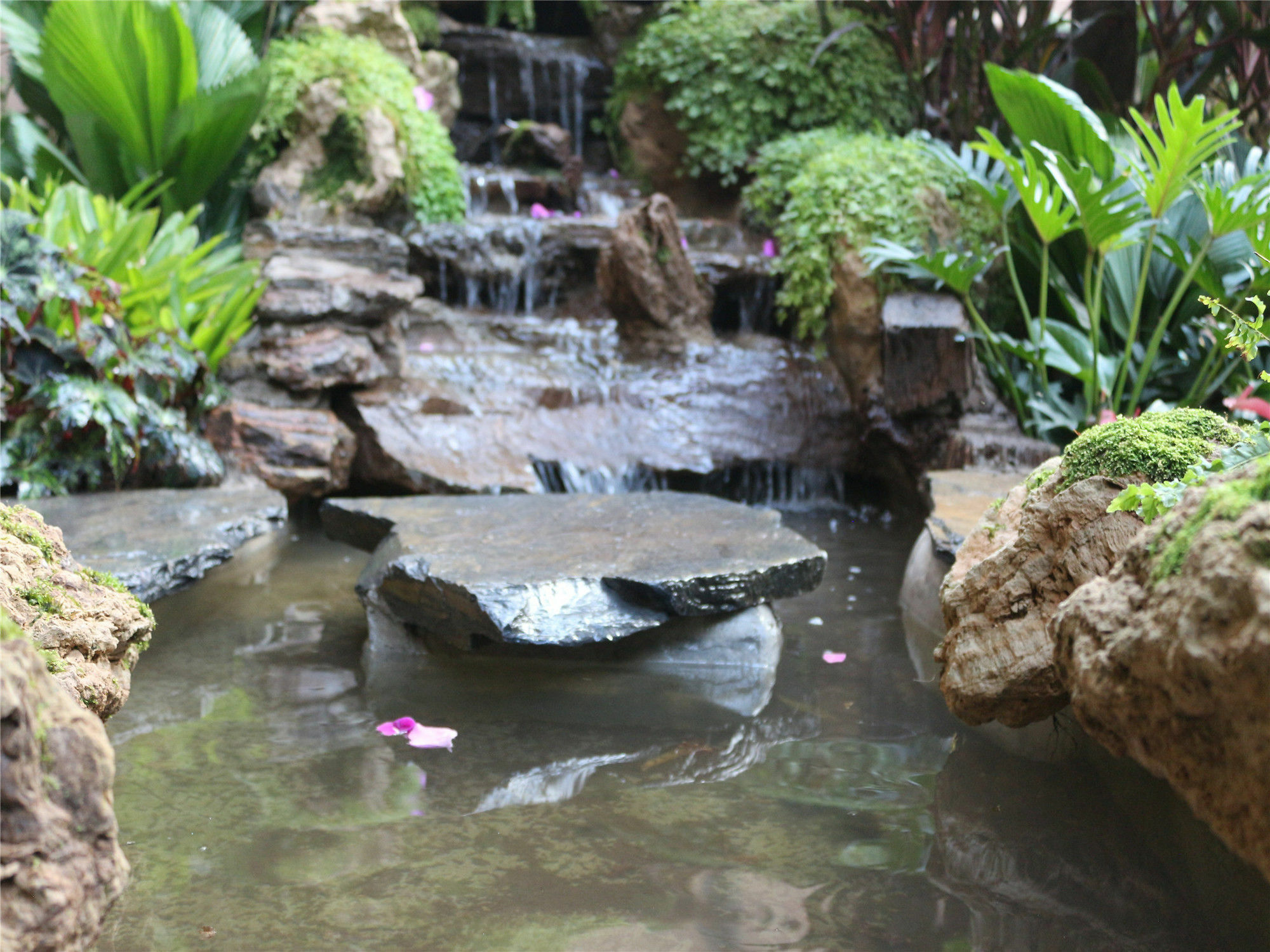 The One Sabai Living Pattaya Hotell Eksteriør bilde